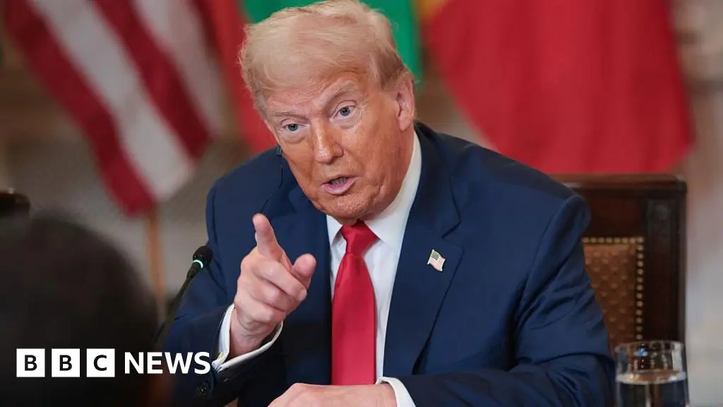 Quiz image for: Trump says EU and Mexico face 30% tariff from August