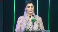 Tractors ceremony: Maryam Nawaz urges end to politics of hate